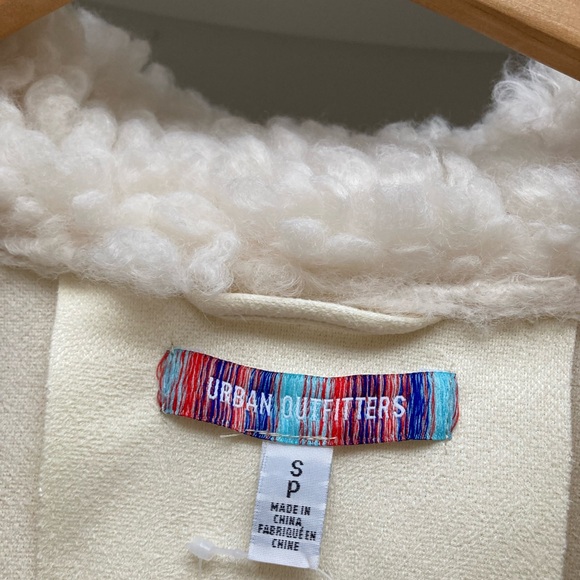 NWT Urban Outfitters | Poppy Cream Colored Faux Fur Oversized Jacket - Picture 9 of 13